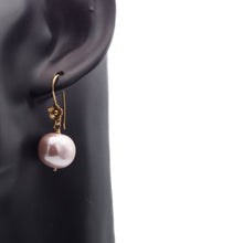 Indlæs billede til gallerivisning Pearl Øreringe med Shell Perler
